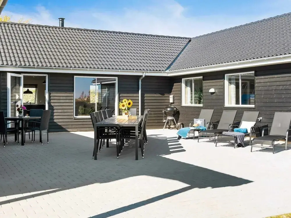 10 person holiday home in Hasselberg