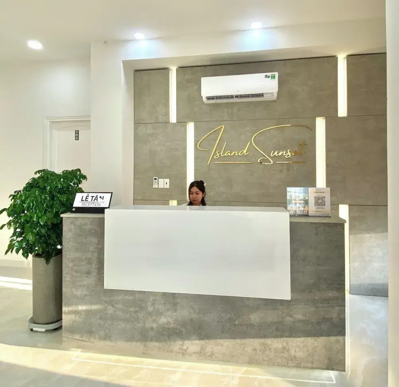 Island Sunset Hotel - Đảo Phú Quý
