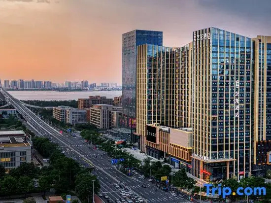 Elong Hotel (Zhanjiang Bay Bridge Branch)