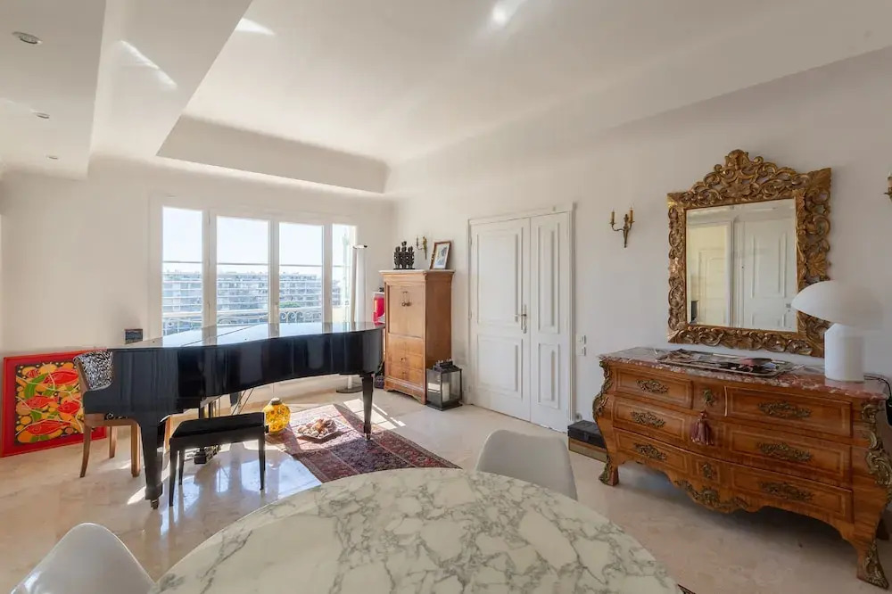 VANEAU Luxueux 3P vue mer incroyable, proche croisette