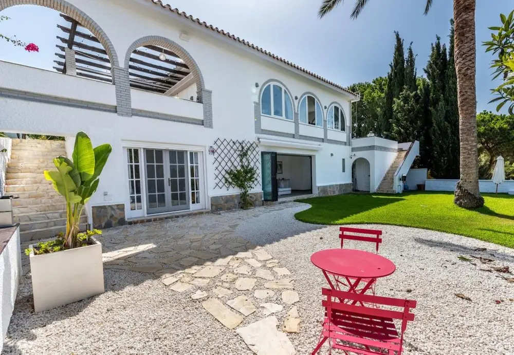 Villa - 3 Bedrooms with Pool and WiFi - 107862