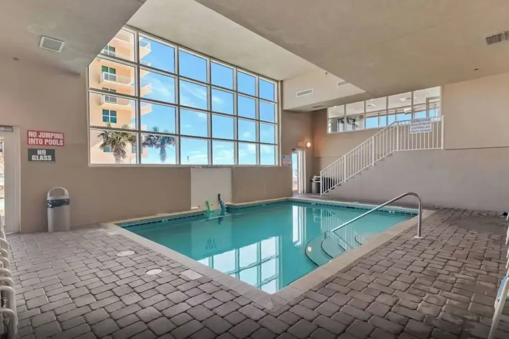 Crystal Shores West 1103