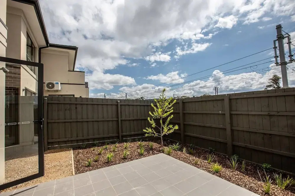 Captivating Large 4br@narre Warren