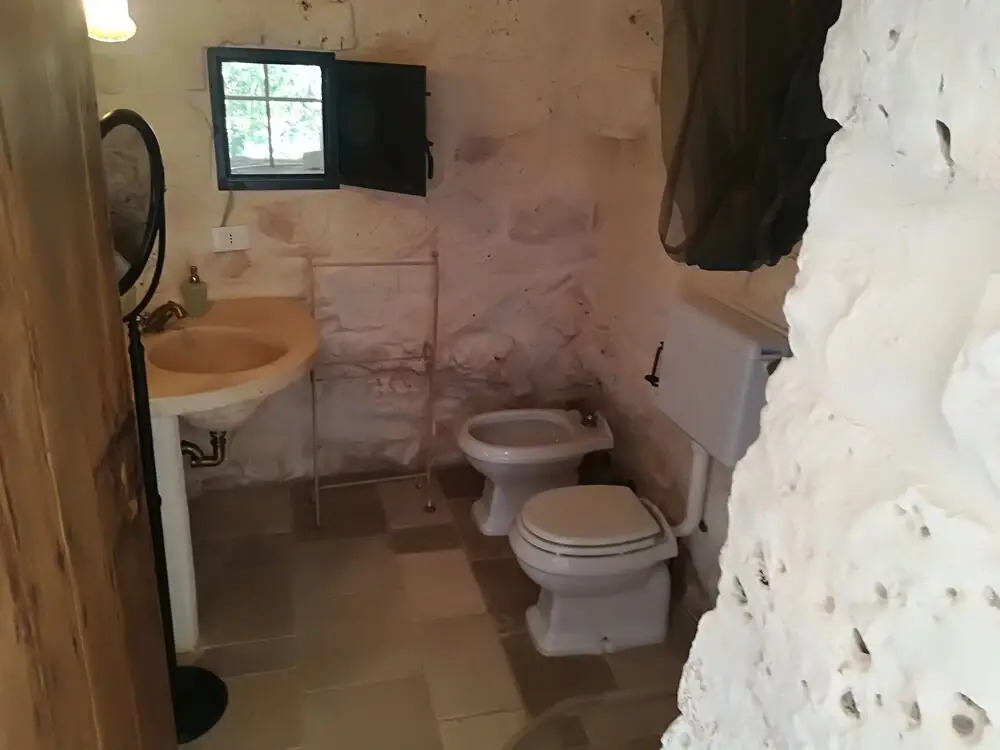 Beautiful Masseria Inside the Country and Near the sea