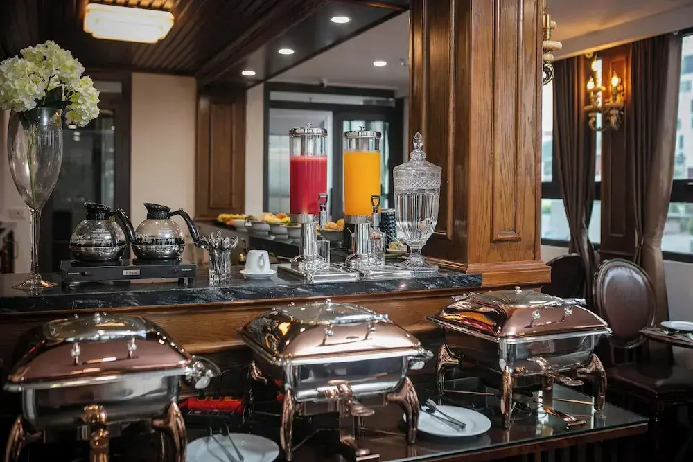 TrangTrang Luxury Hotel