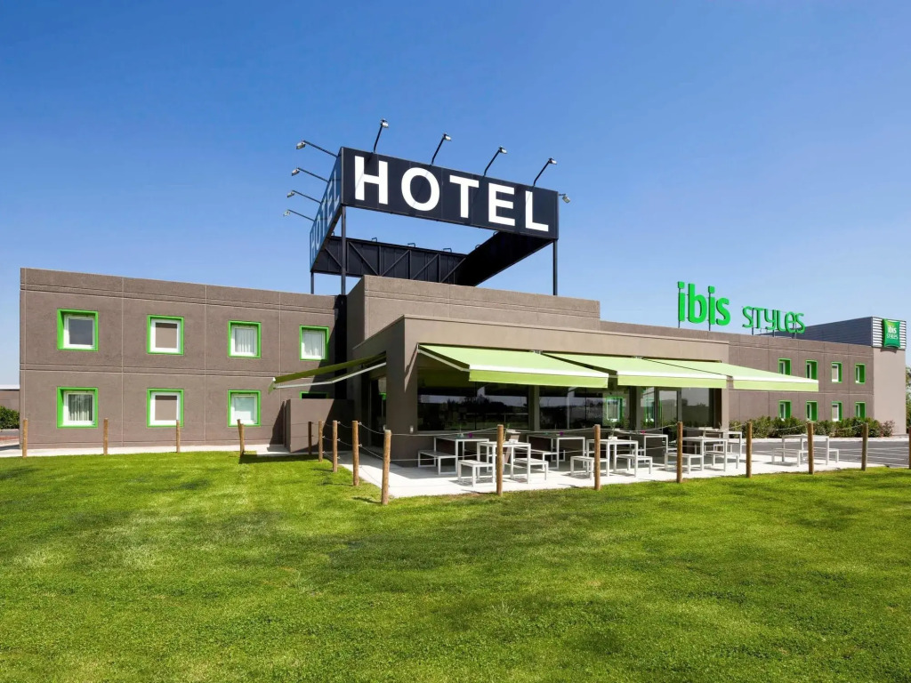 Hotel Ibis Styles Lleida Torrefarrera