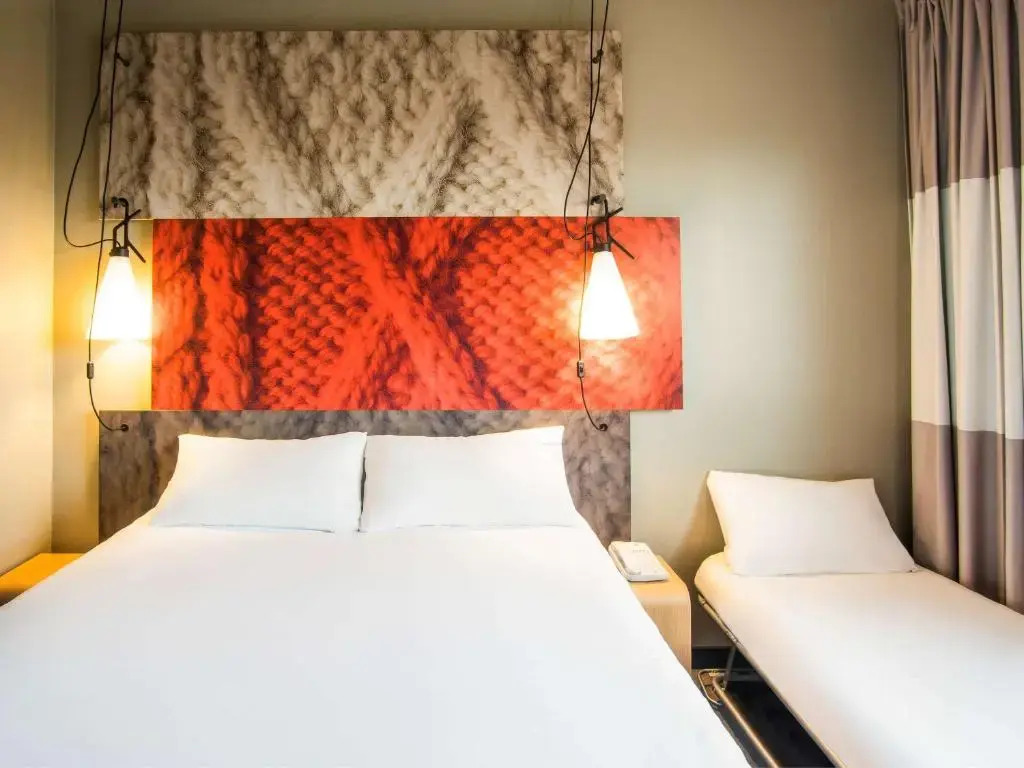 ibis Tarbes Odos