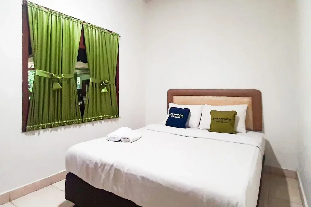 Urbanview Hotel Cendrawasih Lahat By RedDoorz