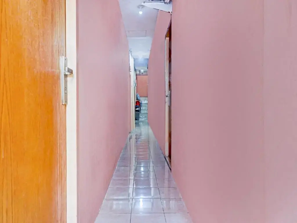 Kartini Populer Guest House RedPartner
