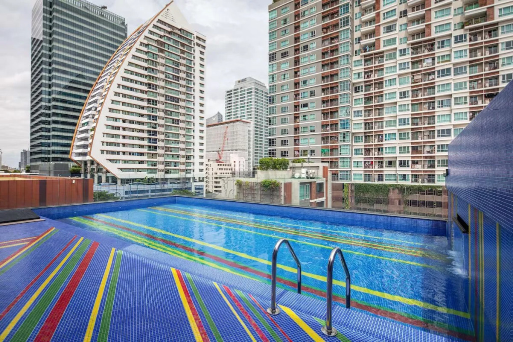Отель Best Western Click Sathorn 11 Bangkok