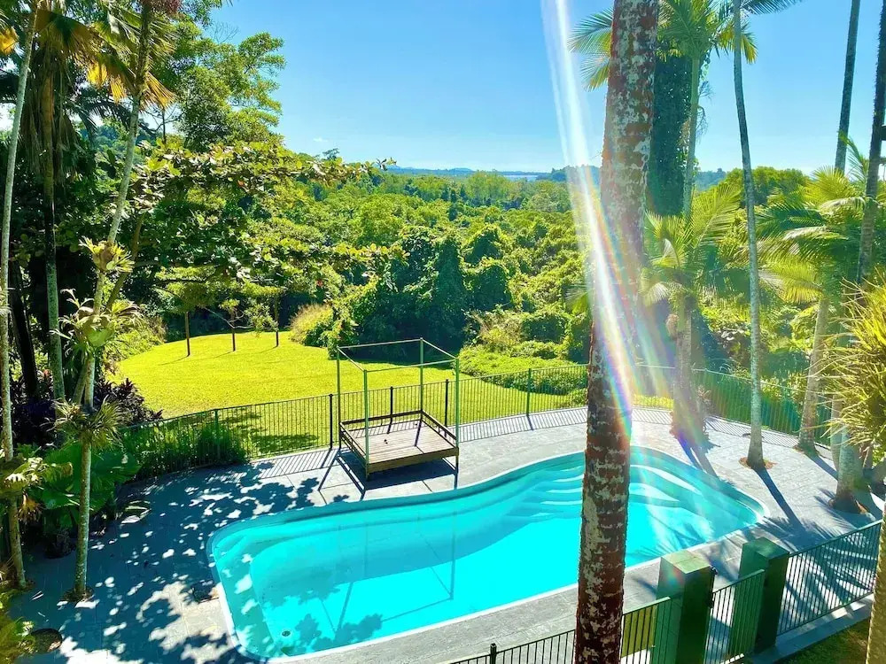Jackaroo Treehouse Rainforest Retreat