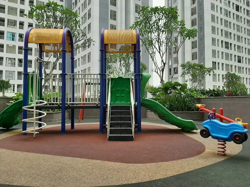 Modern Look 2Br Apartment M-Town Residence