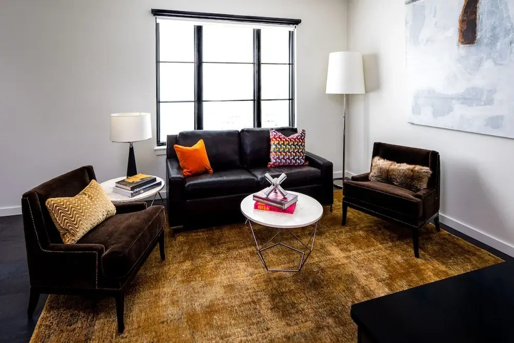 121 Hotel by AvantStay