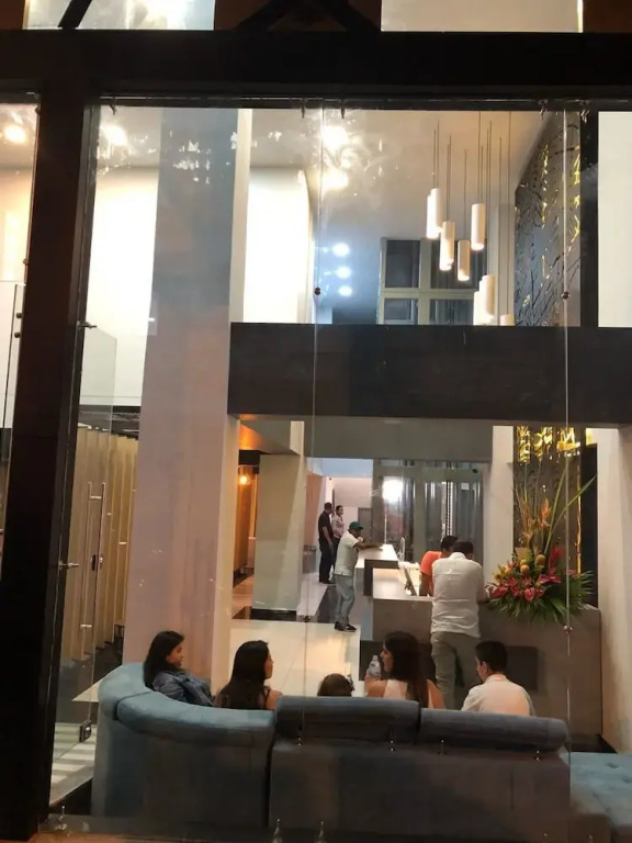 Hotel Doral Inn