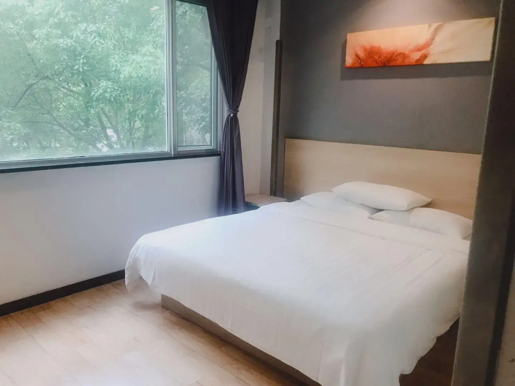 Hi Inn Shanghai Jinshan Zhujing Jinlong New Street