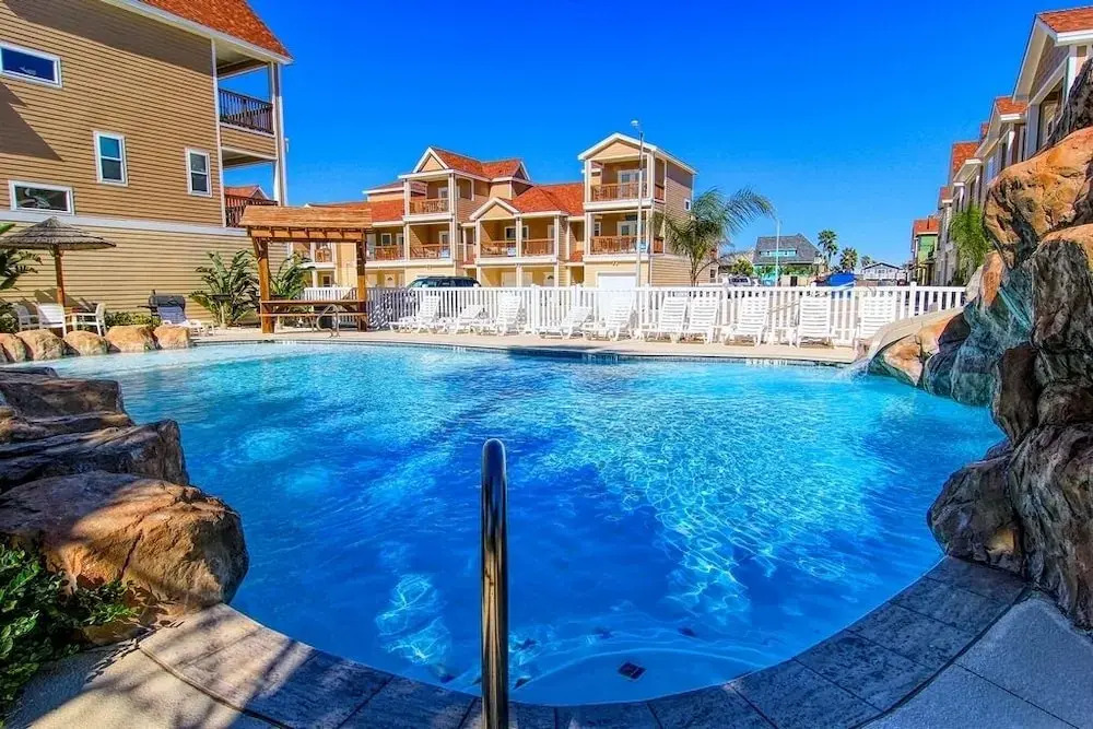 Turquoise Trea'shore - 3 Br Townhouse