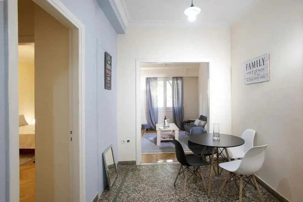 Three bedrooms apartment at the center of Athens