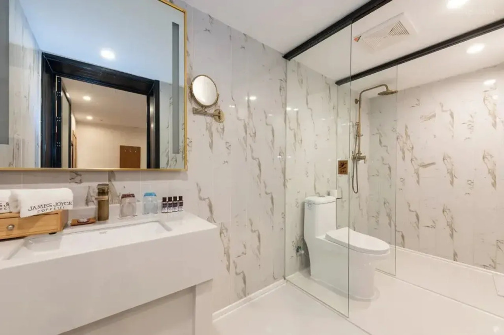 Junhe Yue Hotel (Beijing, Subway Station at Gu Lou Street, Deshengmen Gate)