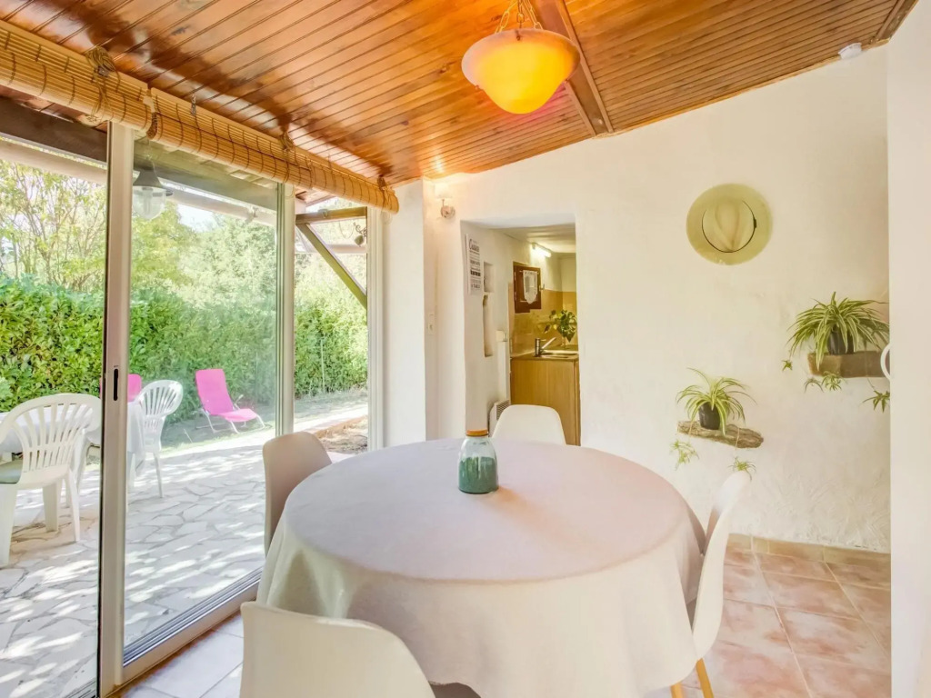 Peaceful Garden Retreat, Berre