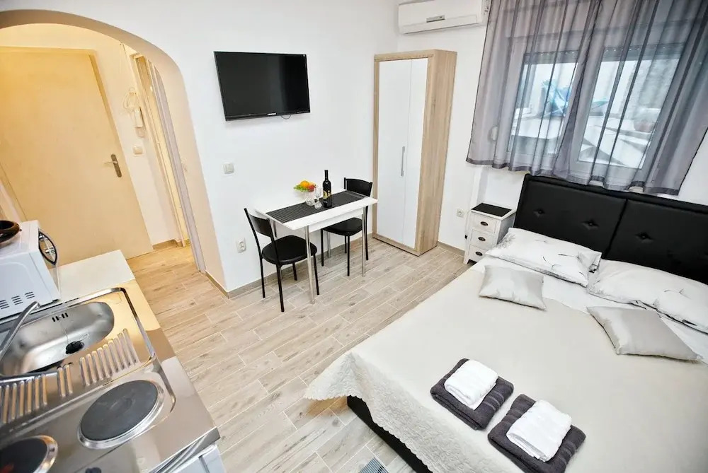Vukovarska studio apartment