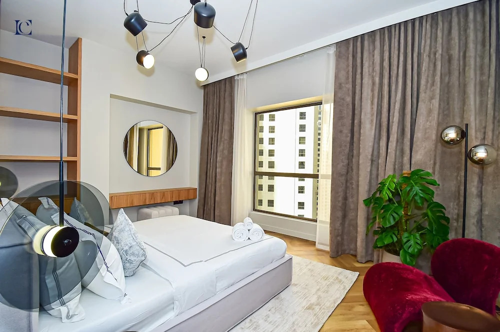 Charming 3BR Apt in JBR Beach -SADAF