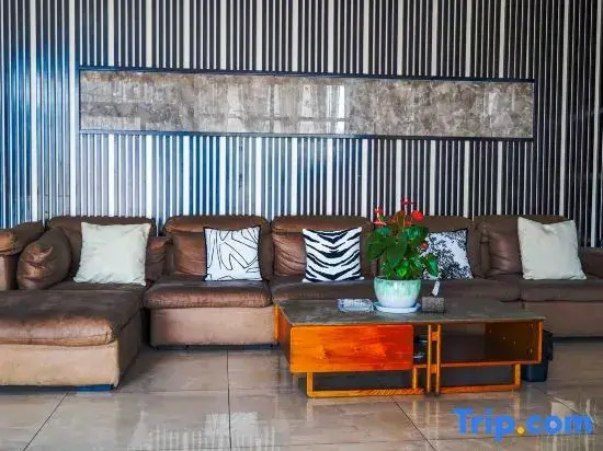 Xiyun Boutique Hotel (Taihe Wanda Plaza)