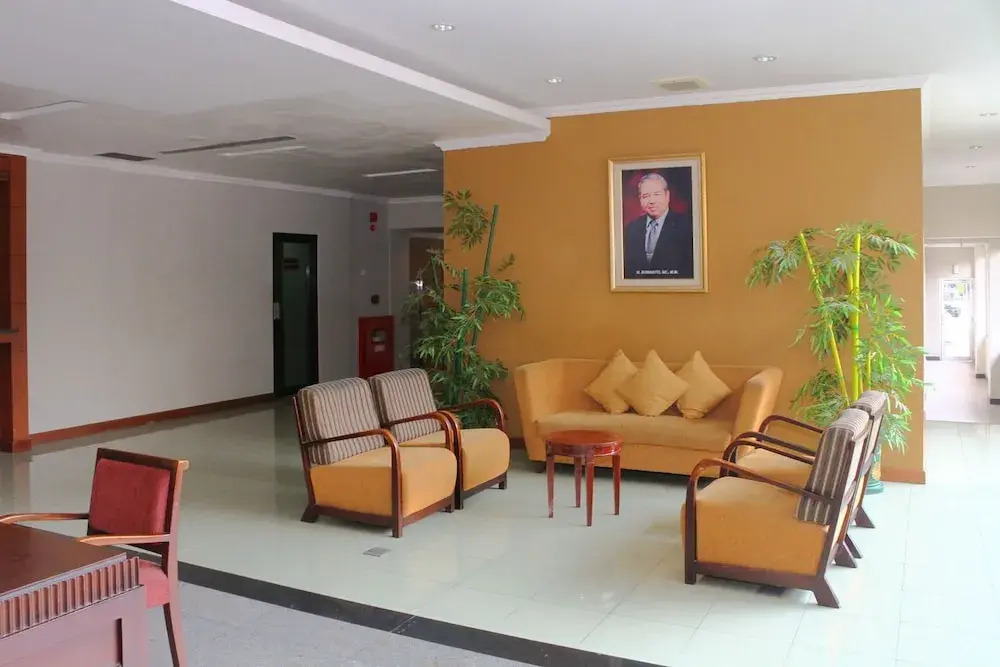 Airy Pecinan Wahid Hasyim 125 Semarang