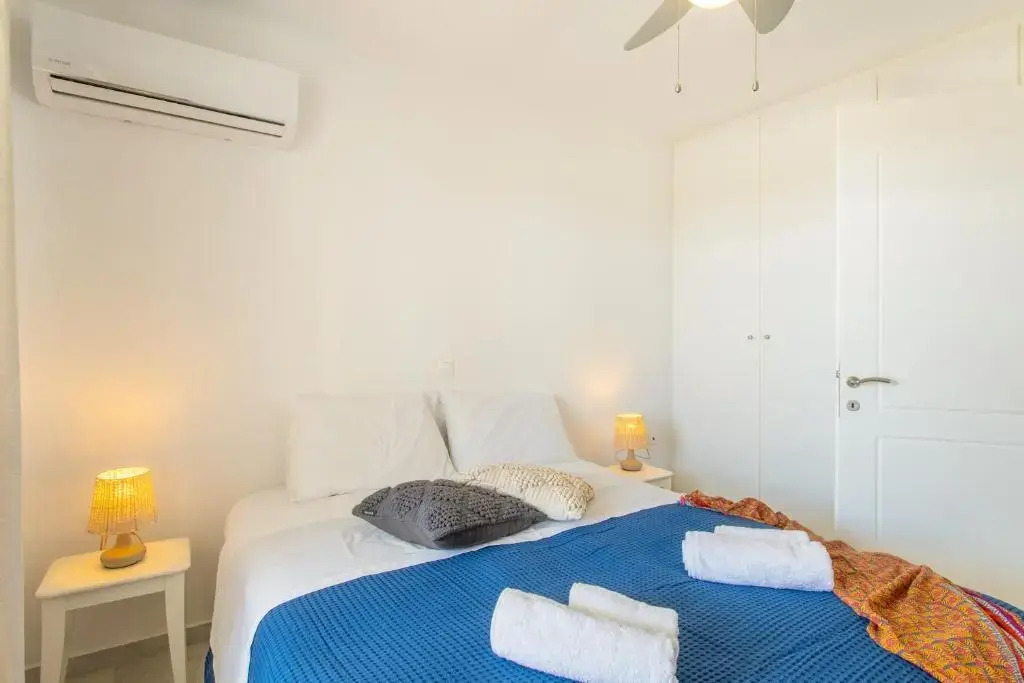 Ampelas - 3BR Cycladic House - White Heaven Apt4