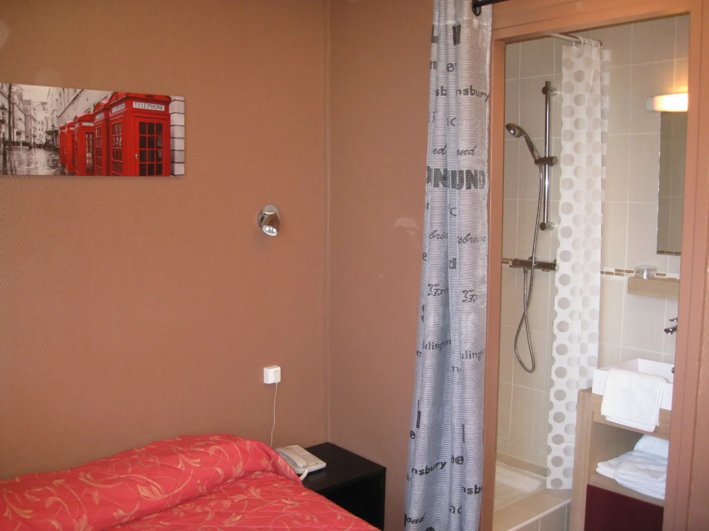 Hotel De lUnivers