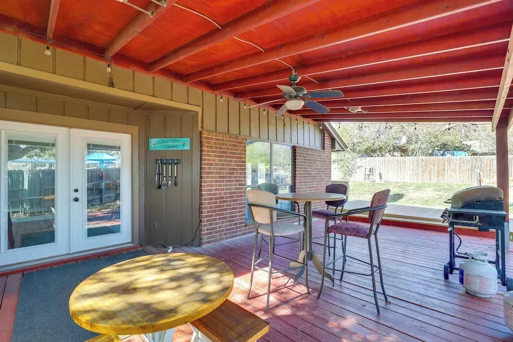 Private Pool & Hot Tub: Dog-friendly Live Oak Home