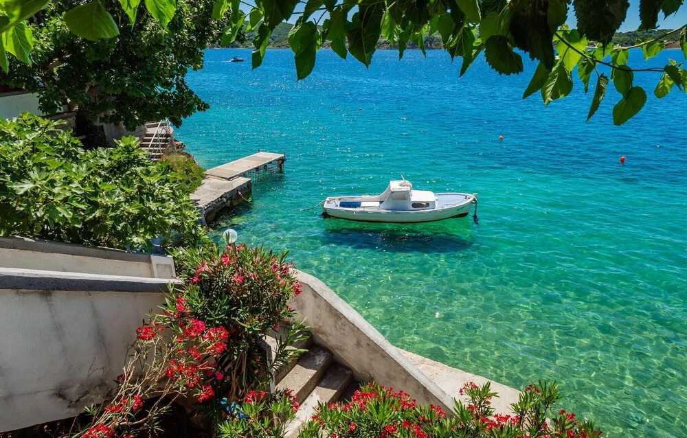 Amazing Apartment in Rab With Wifi and 1 Bedrooms