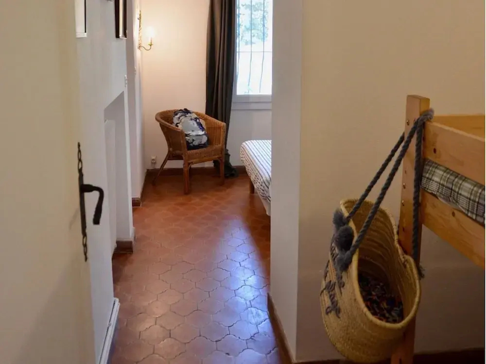 Pretty Holiday Home in Tourtour France Near Lake St. Croix