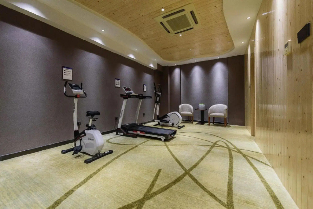 Guangxi University Hui Cui Lou Hotel