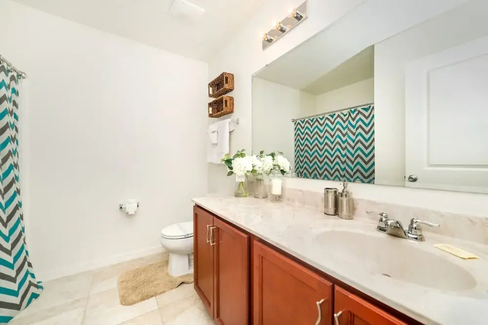 Crystal Cove 965
