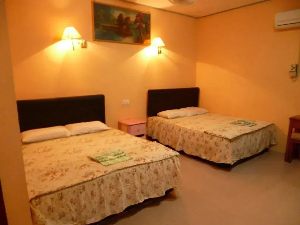 Grand Beach Motel