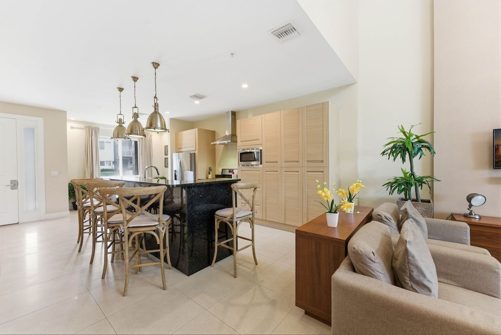 Magic Village 4BR Spacious and Stylish