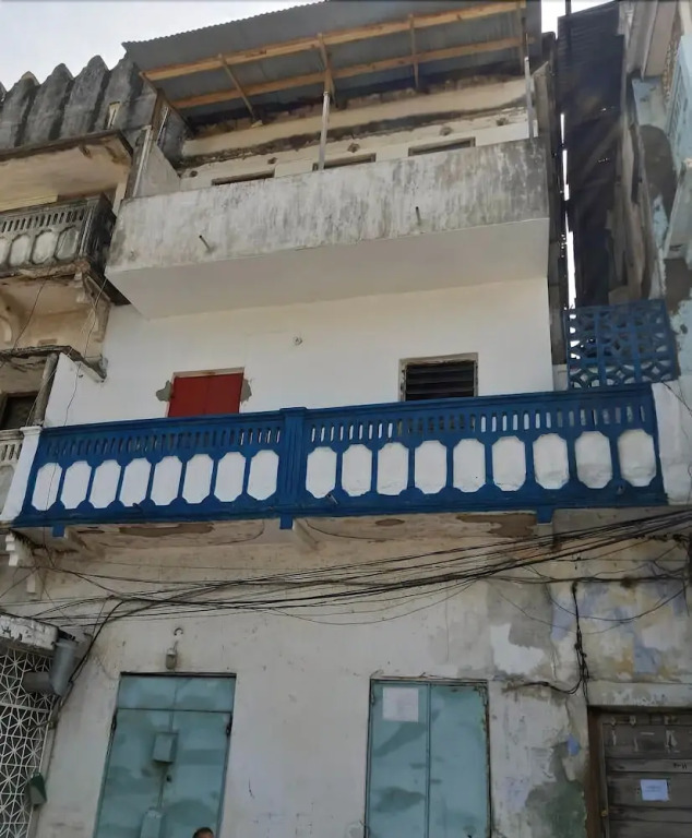 Mamdali Hostel