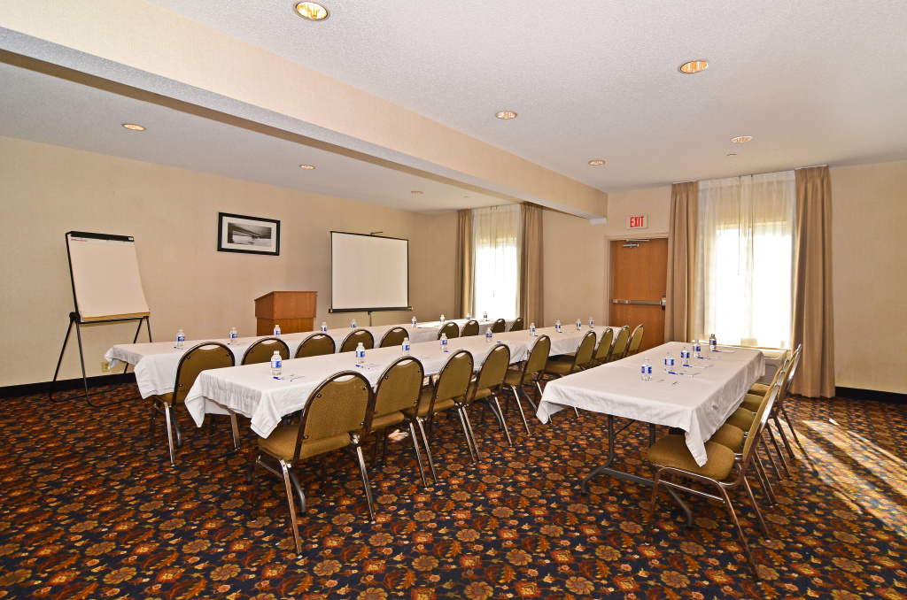Holiday Inn Express & Suites Chattanooga East Ridge by IHG