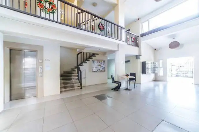 RedDoorz Plus near CK Square Cainta