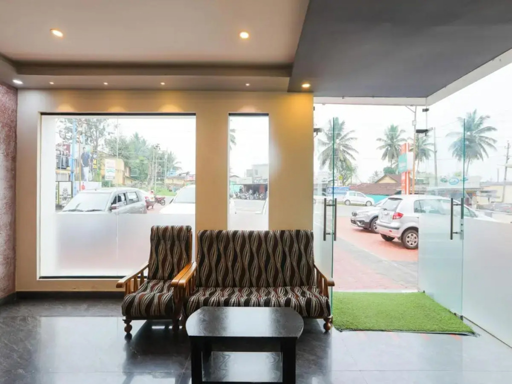 Capital O 84042 Nakshatraa Residency