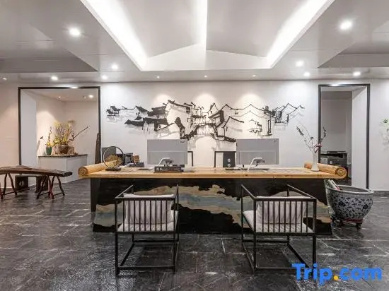 Jinhua Youyou Luming Hotel