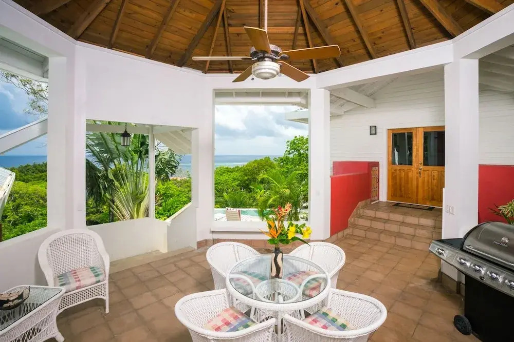 Blue Tang 4 Bedroom Home