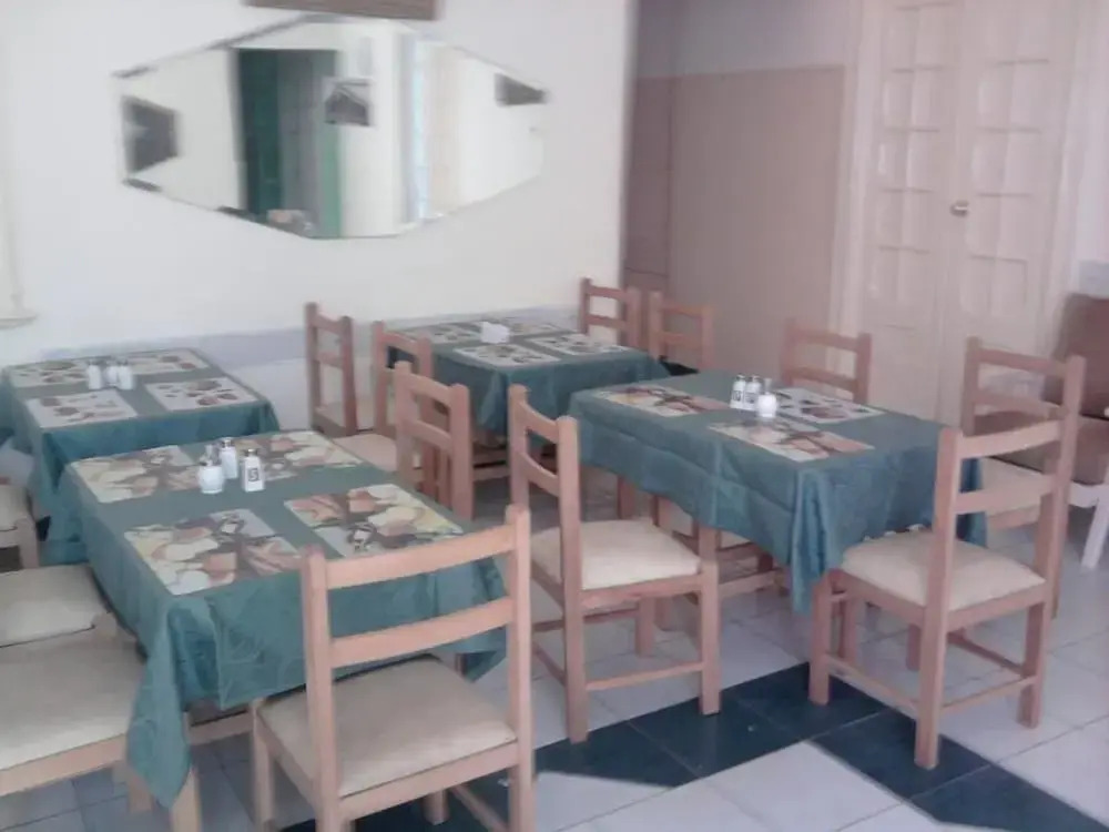 Acropole Hotel