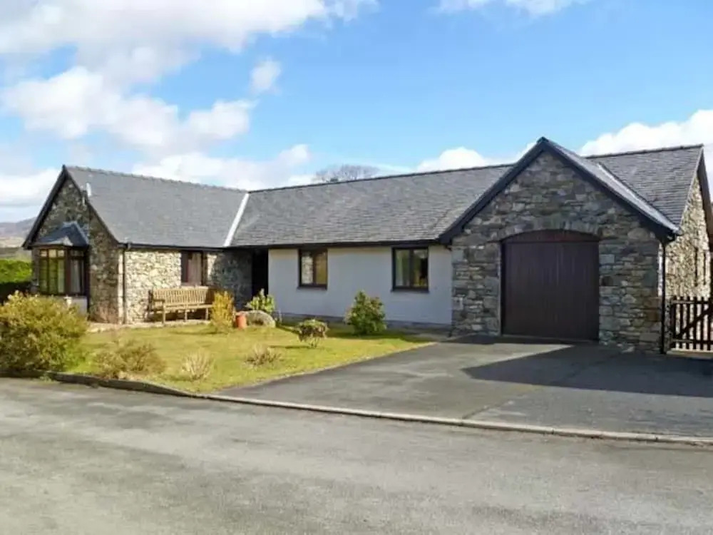 Y Gilfach