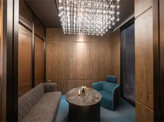 R Rongye Hotel - Gaozhuang Xishuangjing Starlight Night Market Branch
