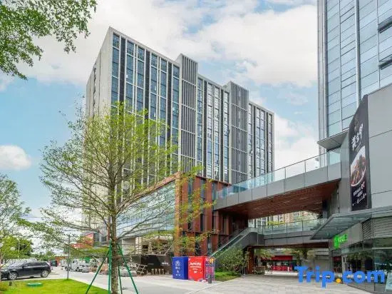 Apamen International Apartment (Sports Center Mingzhu Station)