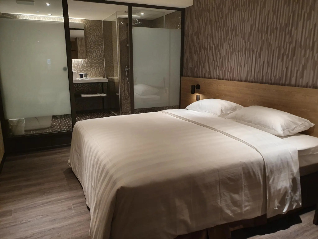 City Suites - Taoyuan Station