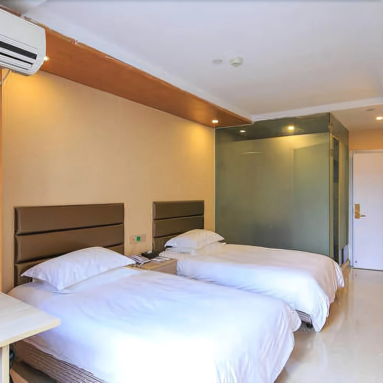 Zhuomei City Theme Hotel