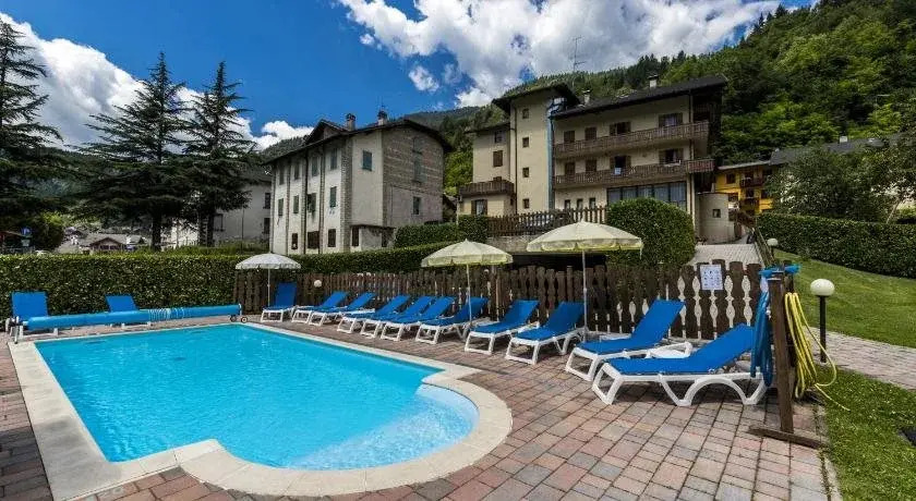 Al Bivio - Hotel & Apartments
