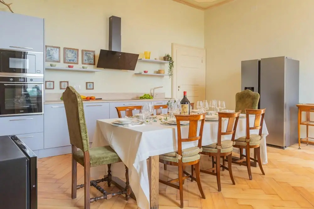 Luxury Apartments in Villa Cardinal Ciceri by Rent All Como